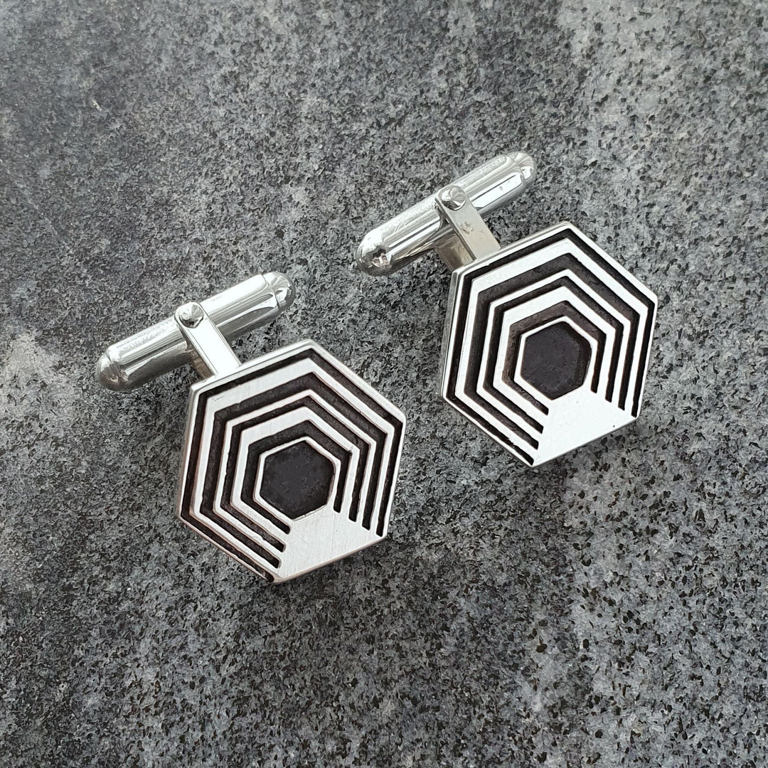 Edge Only Hexagon Cufflinks black