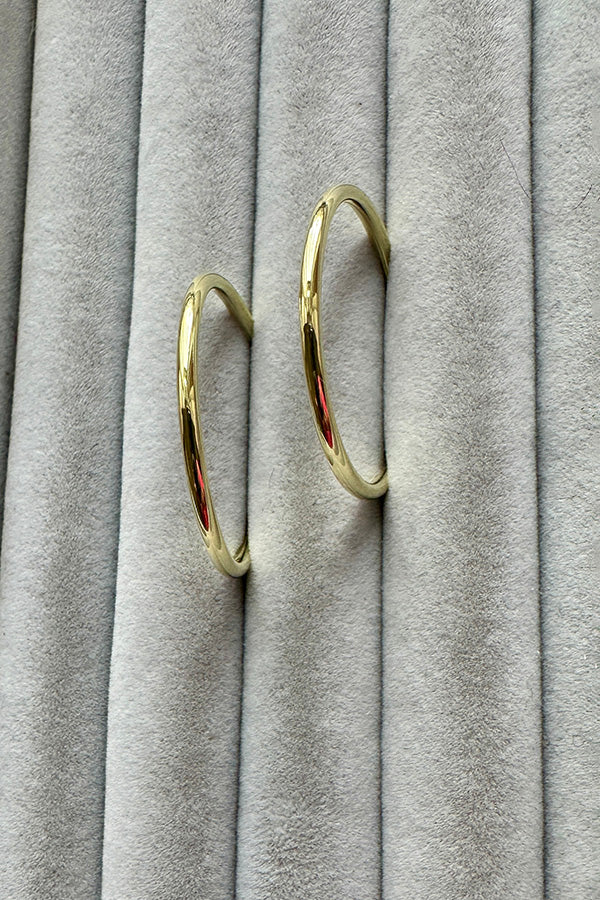 Hoops 30mm Sleeper in 18ct gold vermeil