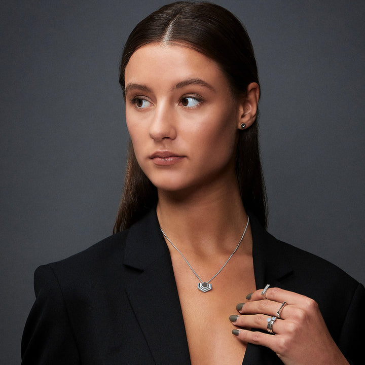*shown modelled with the 18"/45cm length and abstract hexagon pendant.