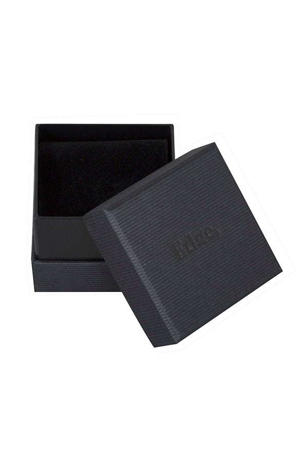 Edge Only gold ring box