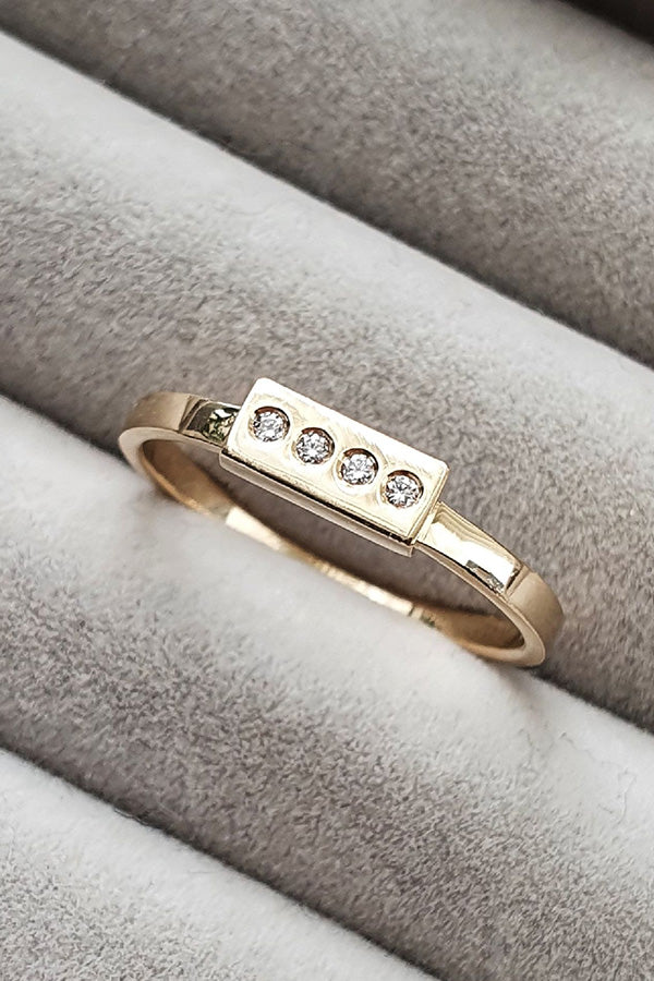Edge Only Diamond Bar Ring 14ct gold