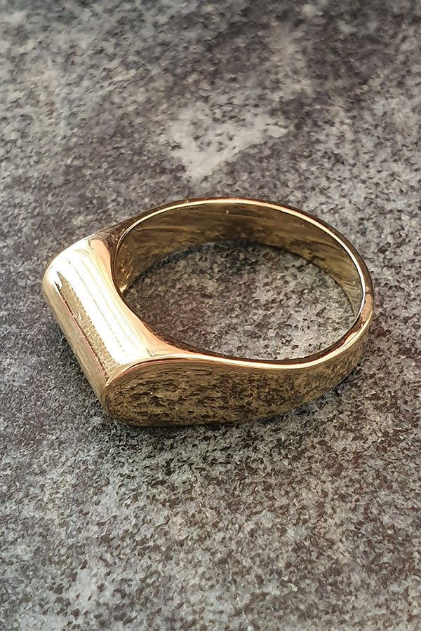Edge Only High Top Ring in 14 carat Gold