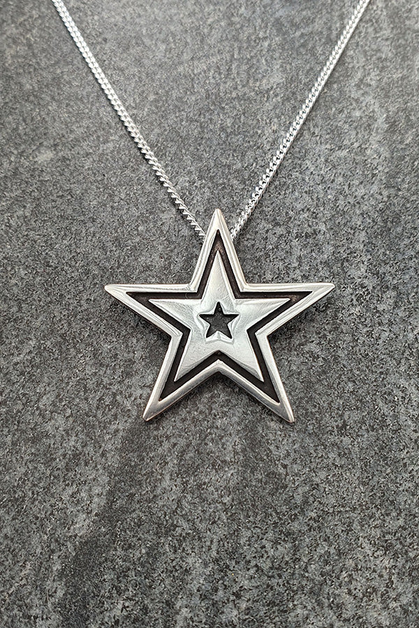 Edge Only Megastar Pendant - Black Star