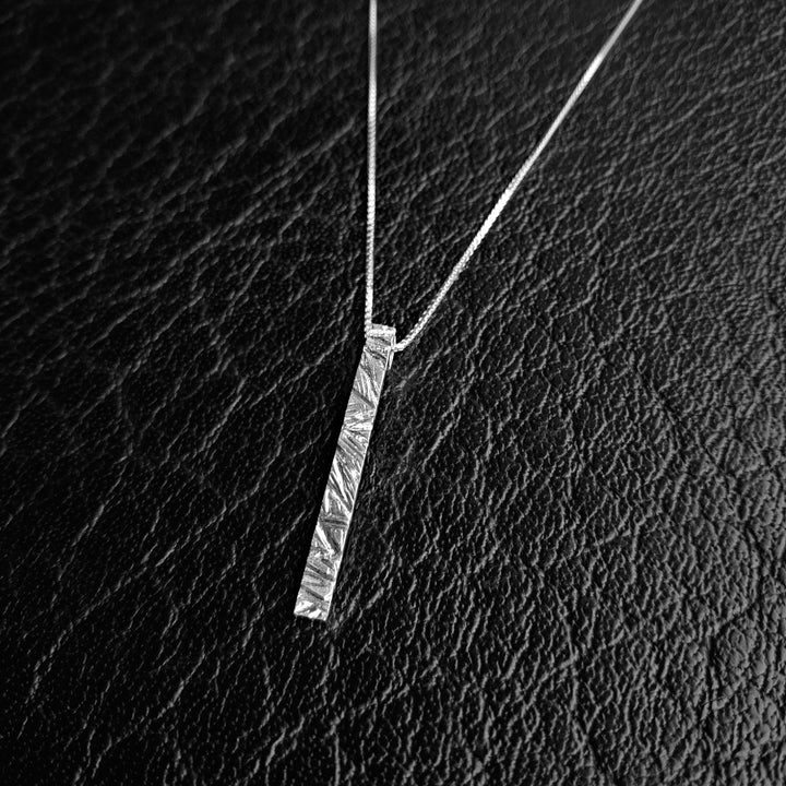 Rugged Bar Pendant