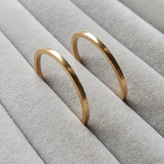 Edge Only Hoops 20mm Square Wire in 9ct gold