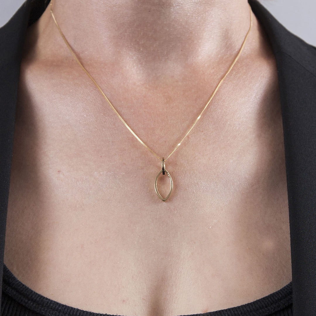 Marquise Slice Pendant in 14 Carat Gold