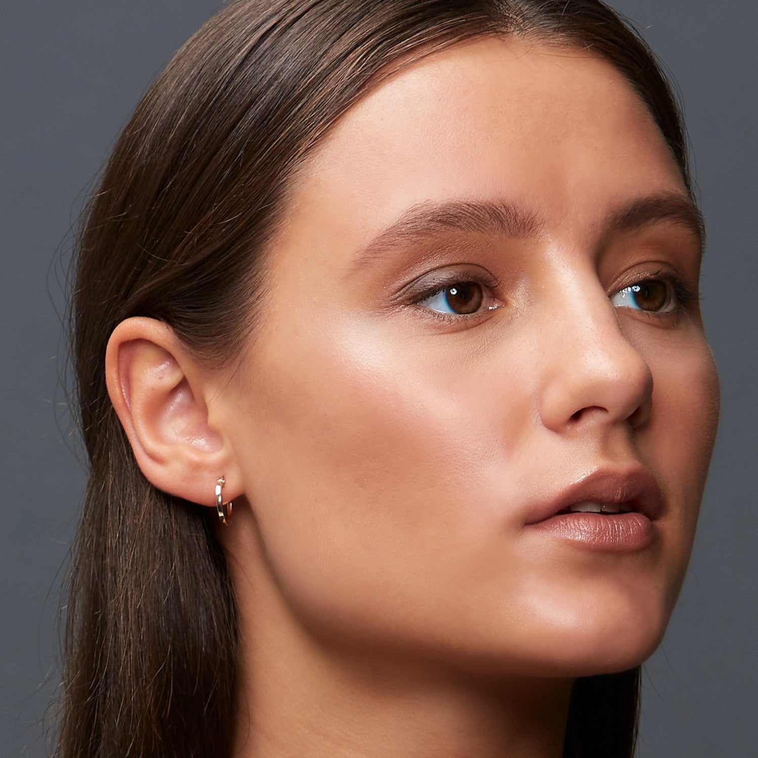 Hoops 10mm Square Wire profile in 9ct gold