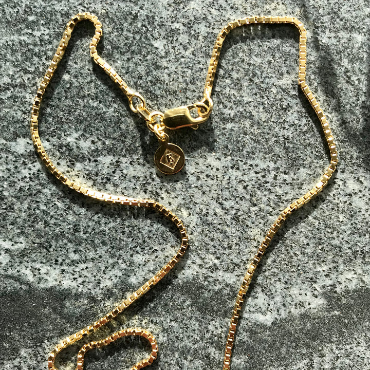 Edge Only Box Chain 60cm 24" 1.23 gauge in gold vermeil