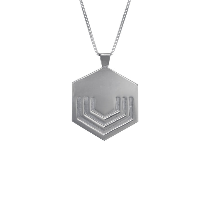 Hexagon Pendant Large in sterling silver. Box Chain EOxLH