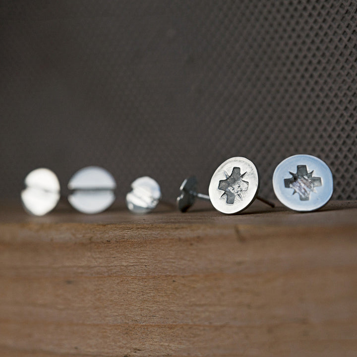 Edge Only Screw Earrings
